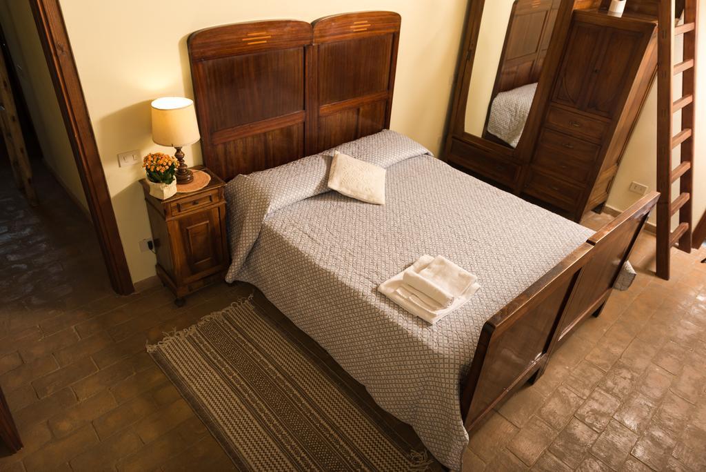 Agriturismo Santa Giusta Poggio San Lorenzo 外观 照片